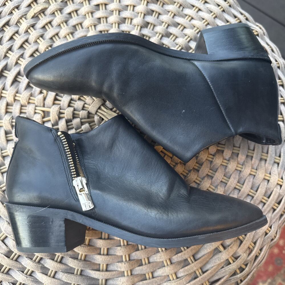 Taryn Rose Sabrina 5.5 women’s black wedge heel comfort ankle bootie moto wedge